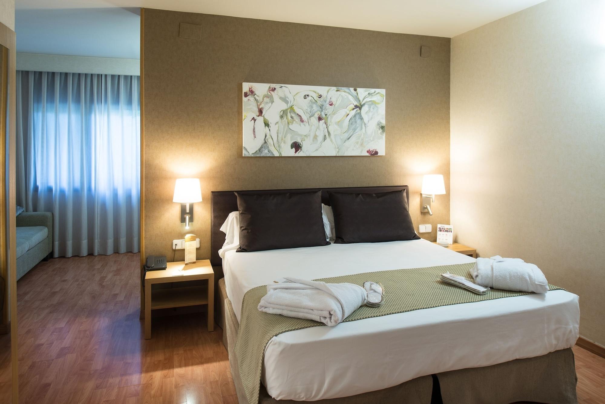Catalonia Albeniz Hotel Barcelona Exterior photo