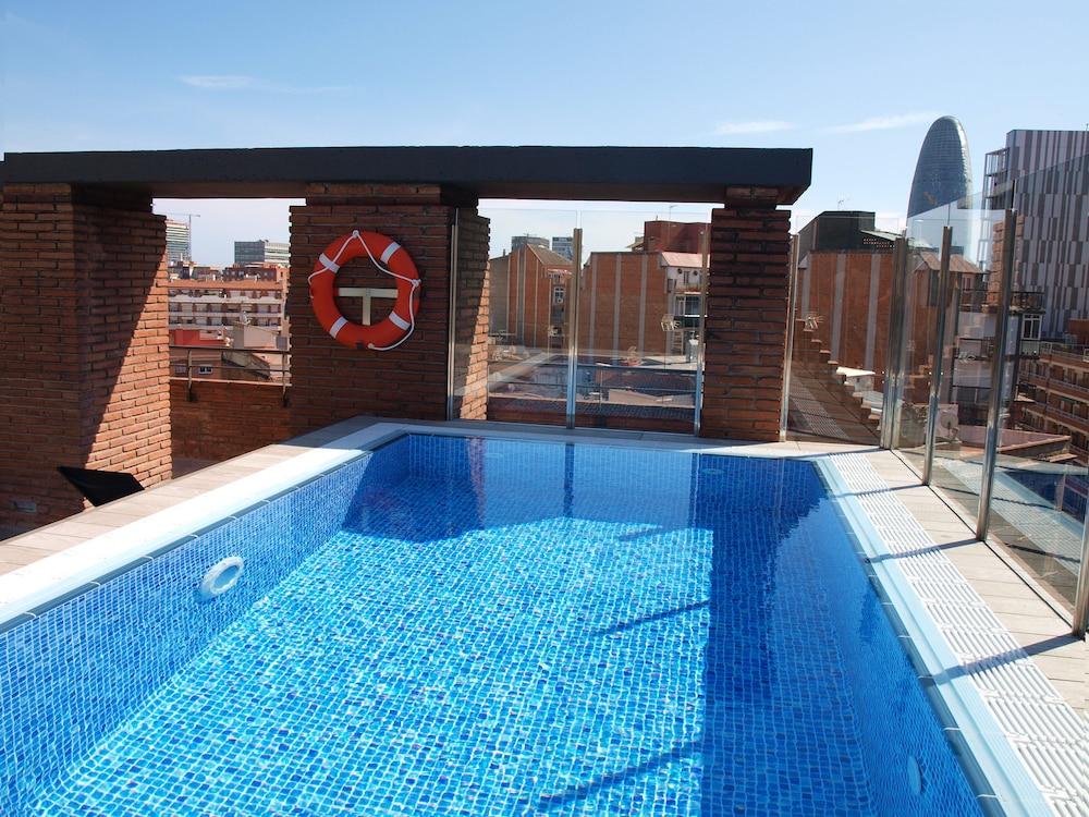 Catalonia Albeniz Hotel Barcelona Exterior photo